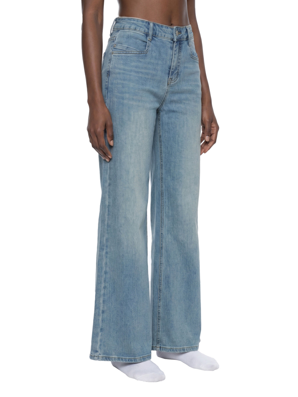 Women's Vintage Wash Flared Leg Jeans