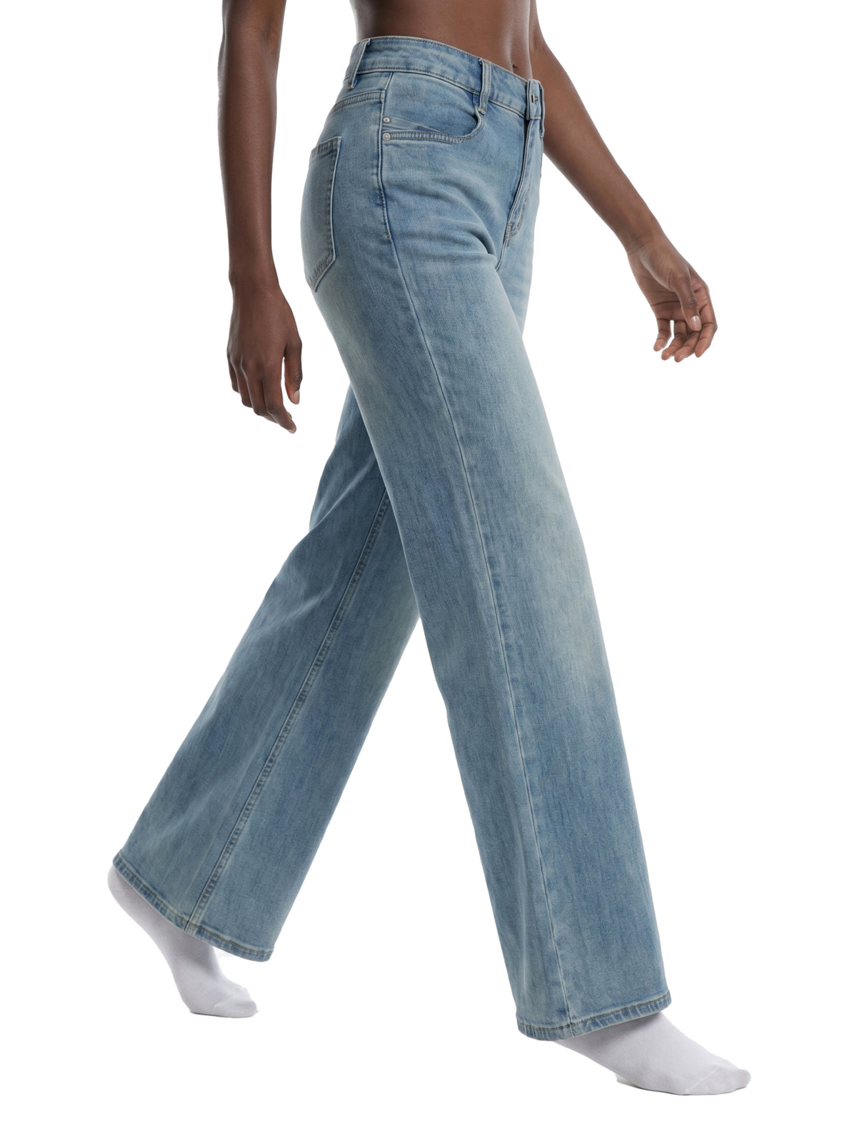 Women's Vintage Wash Flared Leg Jeans